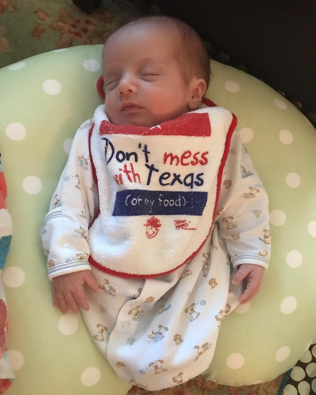 This South Carolina boy has a message straight from Texas! #dontmesswithtexas #twinslife #tw